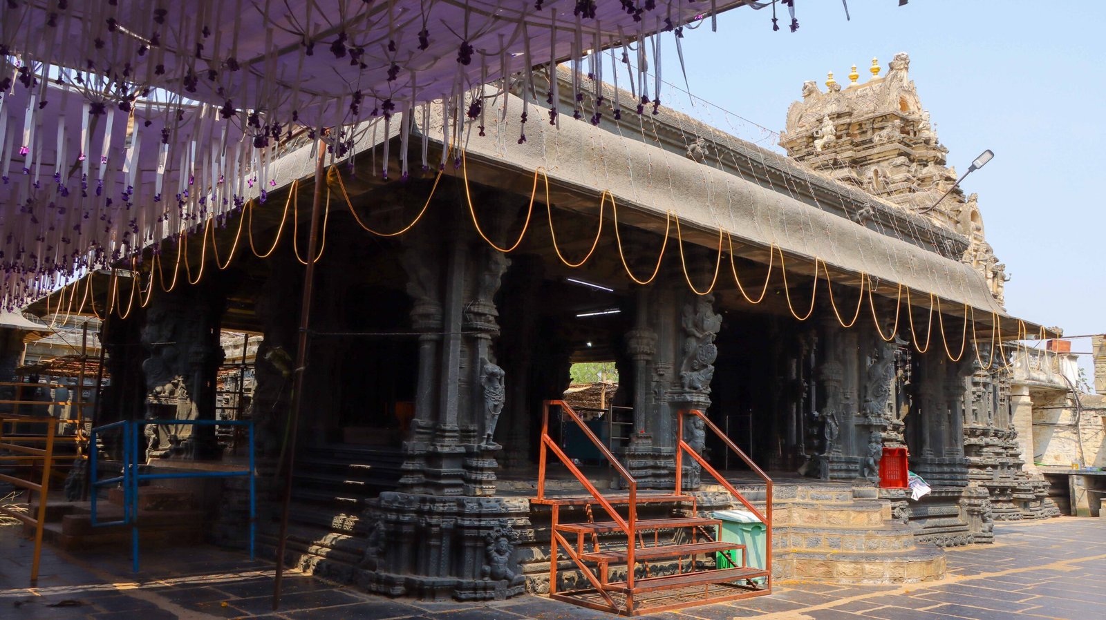 Bugga-Ramalingeswara Temple